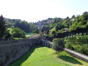 Bergamo_quater_Pas_in_Valverda_Porta San Lorenzo (Porta Garibaldi)