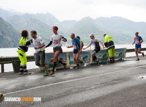 Sarnico_Lovere_Run_2013_lago_ristoro