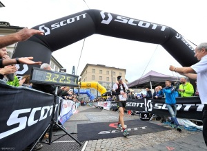 Valtellina_Wine_Trail_2014_Primo_maratona_Xavier_Chevrier_photo_Ferrari