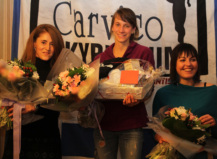 Carvico_Skyrunning_2014_festa_sociale_novembre_premiazione_trail_femminile_credit photo_Cinzia_Corona
