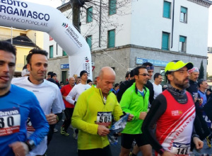 Mezza_sul_Brembo_dalmine_2014_runners_bergamo_credit_photo_Loris_Sambinelli