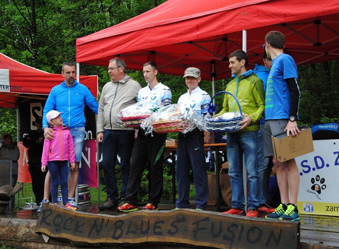 Orna_Trail_2015_podio_maschile_foto_Valetudo_skyrunning_rosa