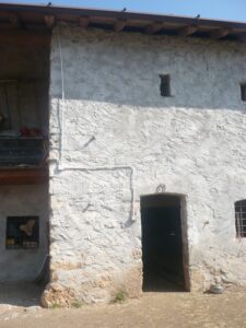 Oltressenda_Alta_ Bricconi_facciata originaria_foto_Parco_Orobie_Bergamasche