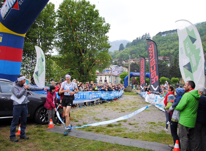 Rolando_Piana_ primo_ trofeo_Dario_Willy_2015_foto_Valetudo_skyrunning_rosa