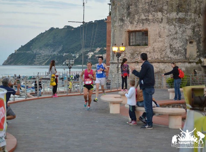 mezza_maratona_baia_del_sole_2015_alassio_laigueglia_photo_credit_eventosportivo.com (2)