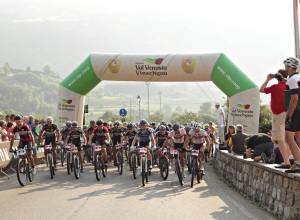 Ortler_Bike_Marathon_2015_start_glorenza_bolzano_mtb_ph_Newspower_Canon