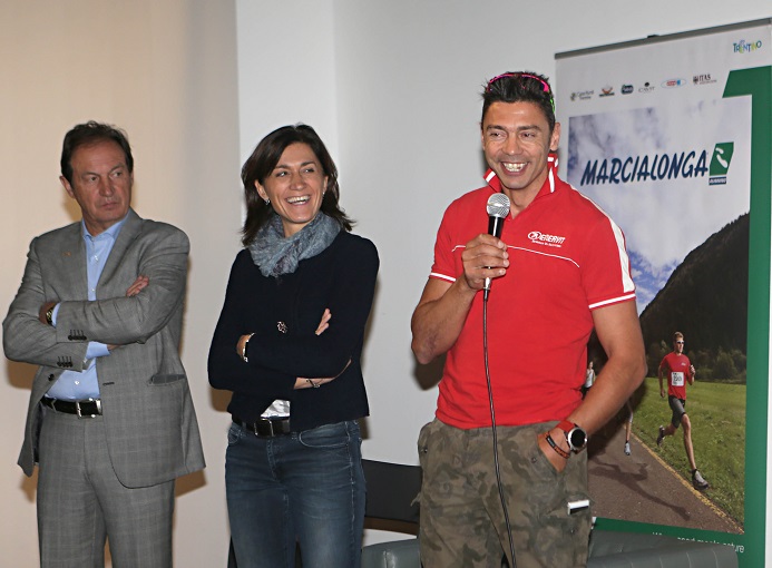 Angelo Corradini Gabriella Paruzzi Cristian Zorzi presentaz Marcialonga 2016 a Expo Milano 2015 ph newspower canon