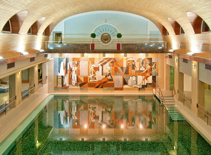 copyright_ThermenResort Warmbad-Villach__Urquellbecken