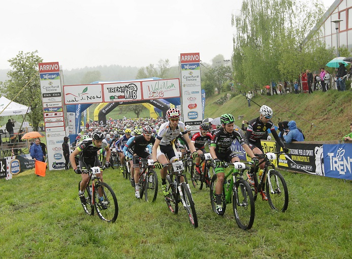 cavareno-2015-start-valdinonbike-mtb-ciclismo-ph.newspower-canon