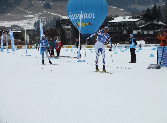 dobbiaco cortina skating 14.02.2016 sci nordico lo sprint vincente di enrico nizzi su sergio bonaldi