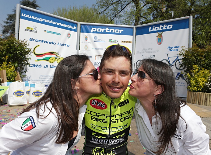 Vicenza_granfondo_Liotto_2015_ciclismo_Doretta_Bertuola_Luigina_ph_newspower_canon