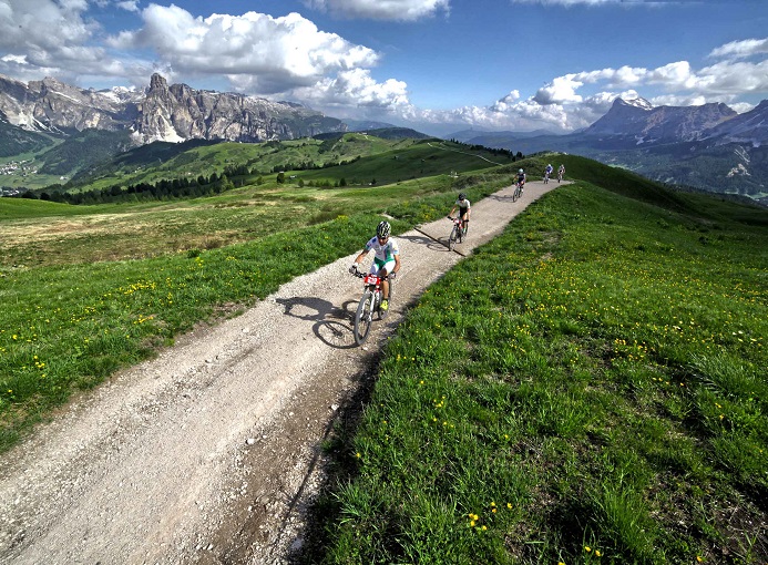 Hero-Suedtirol-Dolomites-71-mtb