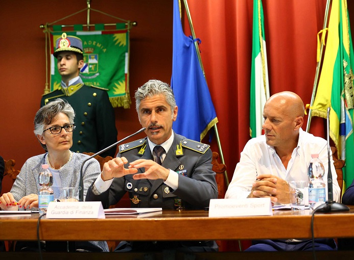 conferenza-stampa-Mezza-Maratona-di-Bergamo-2016_Loredana_Poli_Pomponi_Bettineschi_photo-credit-Marco-Quaranta-12