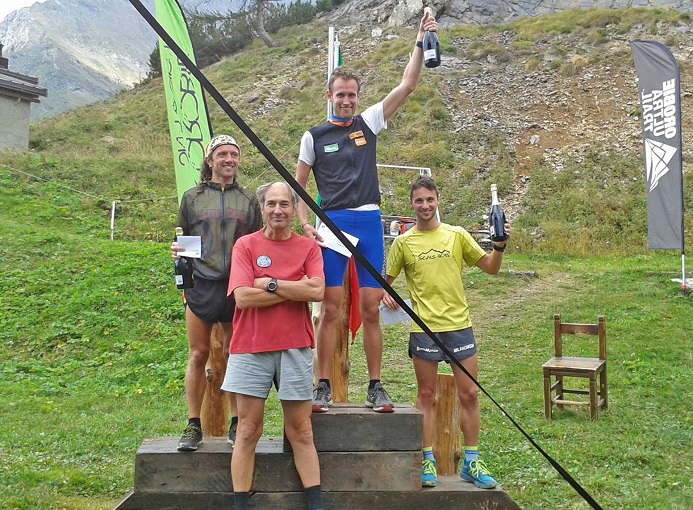 Il podio maschile della gara del Curò 2016 con Vincenzo Milesi, Maurizio Fenaroli e Alessandro Noris - ph. © Davide Milesi