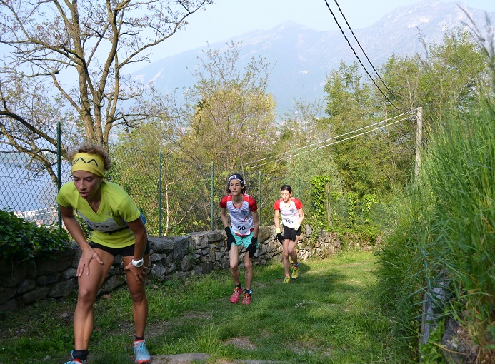 Galbiate_2017_Daniela_Rota_Fabina_Sara_Rapezzi_monte_barro_running