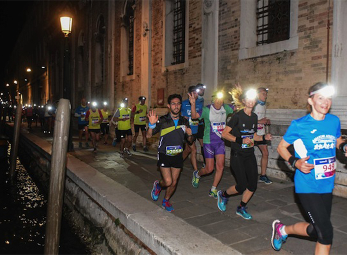 garmin venice night trail 2017 venezia foto matteo bertolin (1)