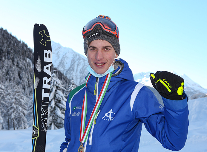 Luca Tomasoni scialpinismo medaglia tricolore