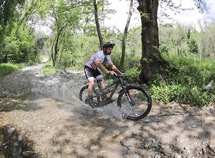 Guado loc. Castelvecchio Pascoli mtb