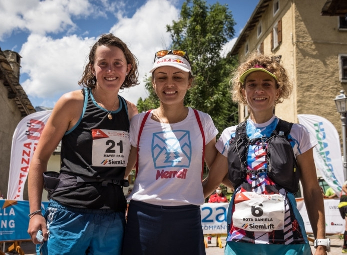 podio femminile Pizzo Stella Skymarathon