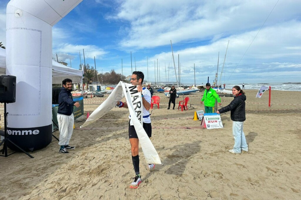 Maratona sulla Sabia 2024 San Benedetto del Tronto Luigi Fabiano
