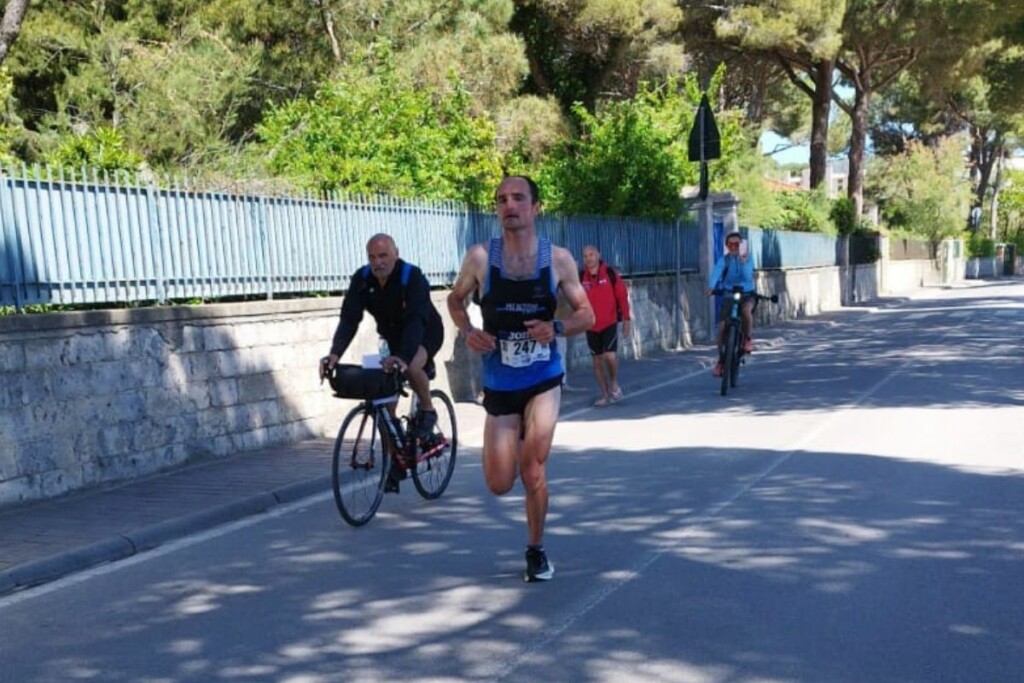 Maratona Isola d Elba 2024 Julien Gueydon