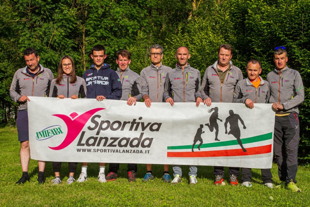 Sportiva Lanzada 2024 consiglio squadra con presidente Massimo Giordani