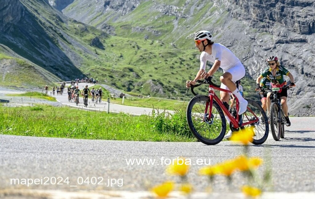 Restelvio 2024 foto Bormio Stelvio corsa e ciclismo