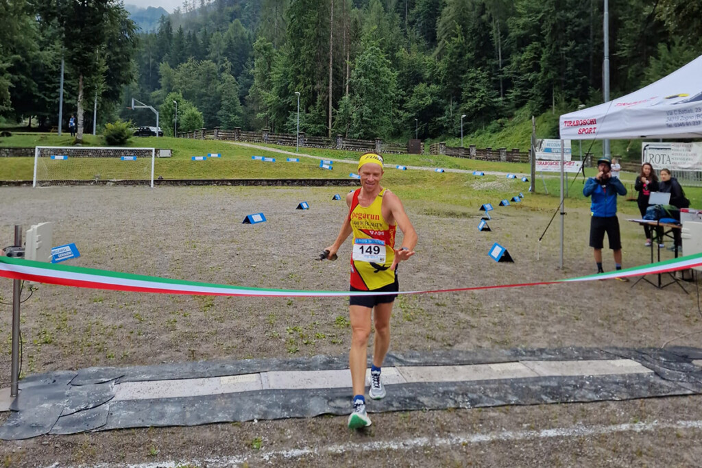 Luca Arrigoni 3 passi skyrace 2025 roncobello
