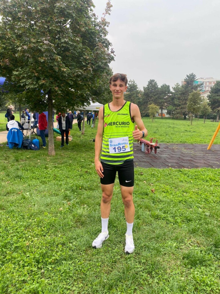 Stefano Perardi vince la Strarivoli 2025