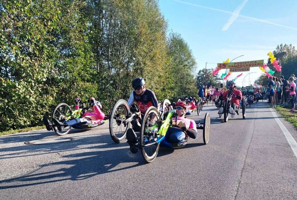 Partenza handbike Campocervaro 2025 con Francesca Porcellato a Cimetta di Codognè.