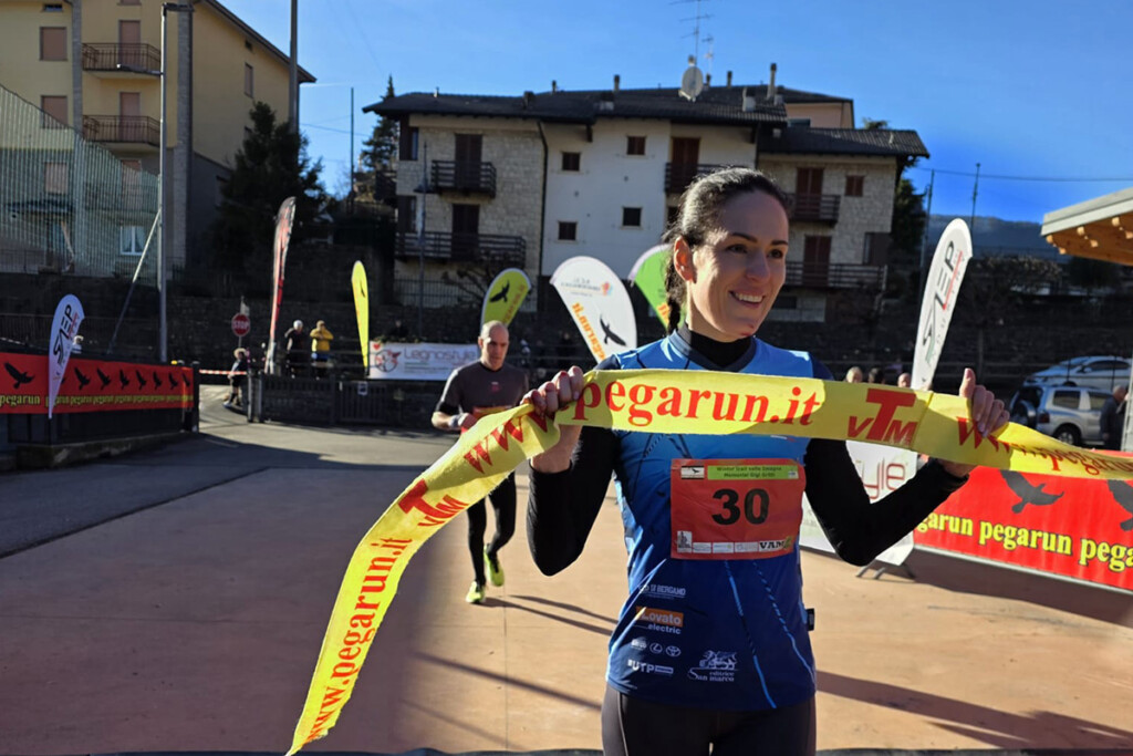 Milena Pirola vince la 17 km del Winter Trail Valle Imagna 2025 a Rota d’Imagna