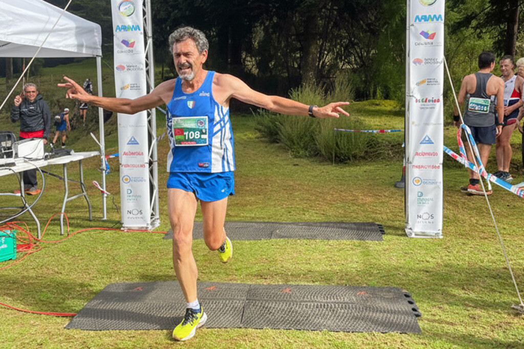 Ezio Tengattini in gara ai Campionati Mondiali Master di corsa in montagna 2023 a Madeira