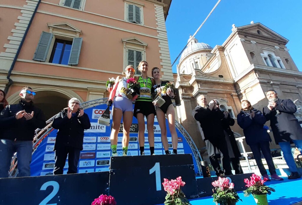 Podio femminile della mezza maratona alla Maratona di Reggio Emilia 2025