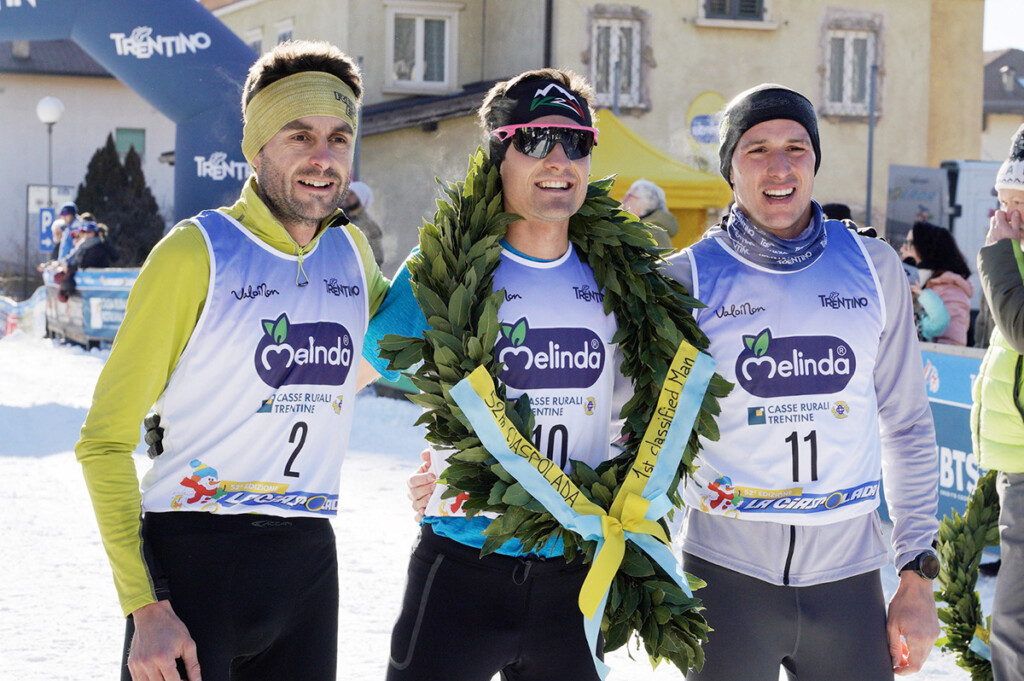 Podio maschile de La Ciaspolada 2026 con Roberto Delorenzi vincitore davanti ad Alex Baldaccini e Nicola Duchi
