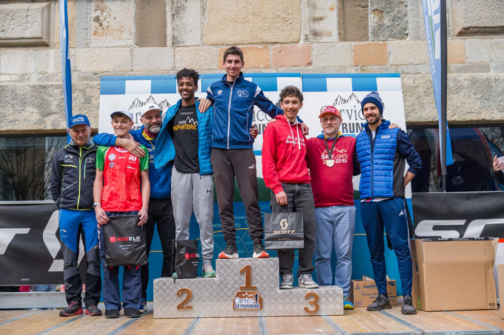 sky del canto 2026 podio youth corta m