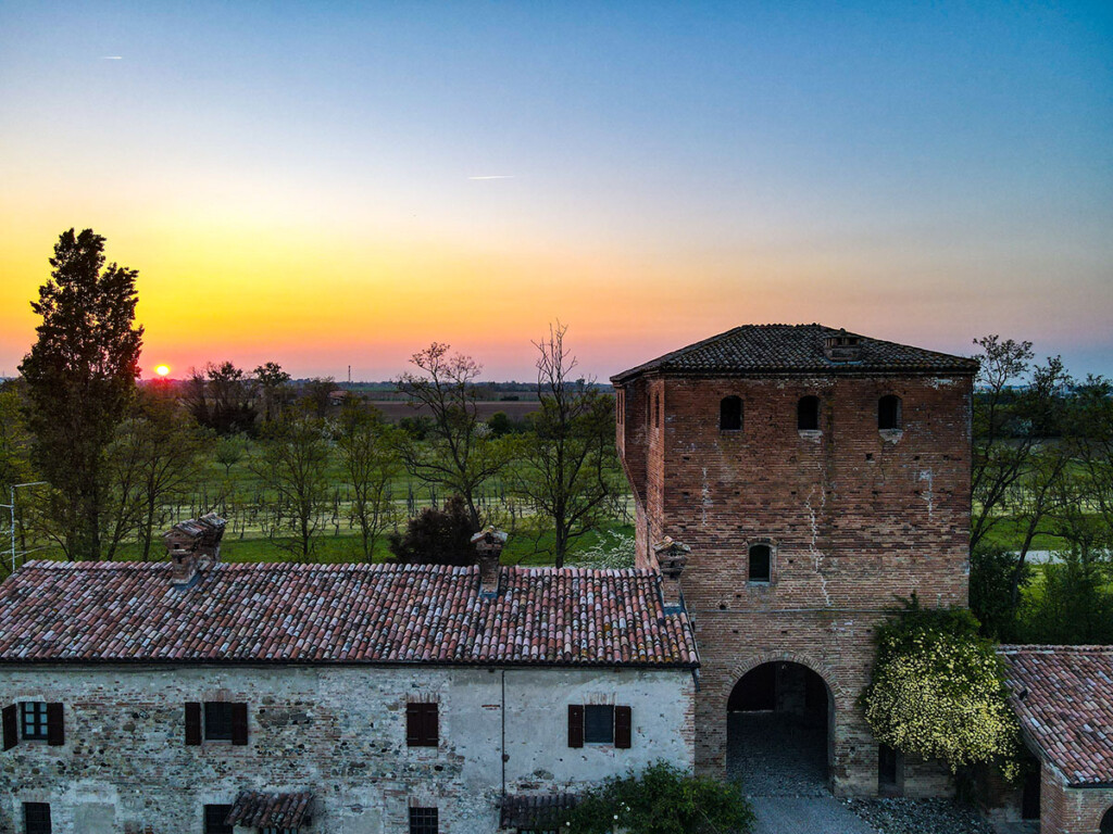 Castello di Paderna