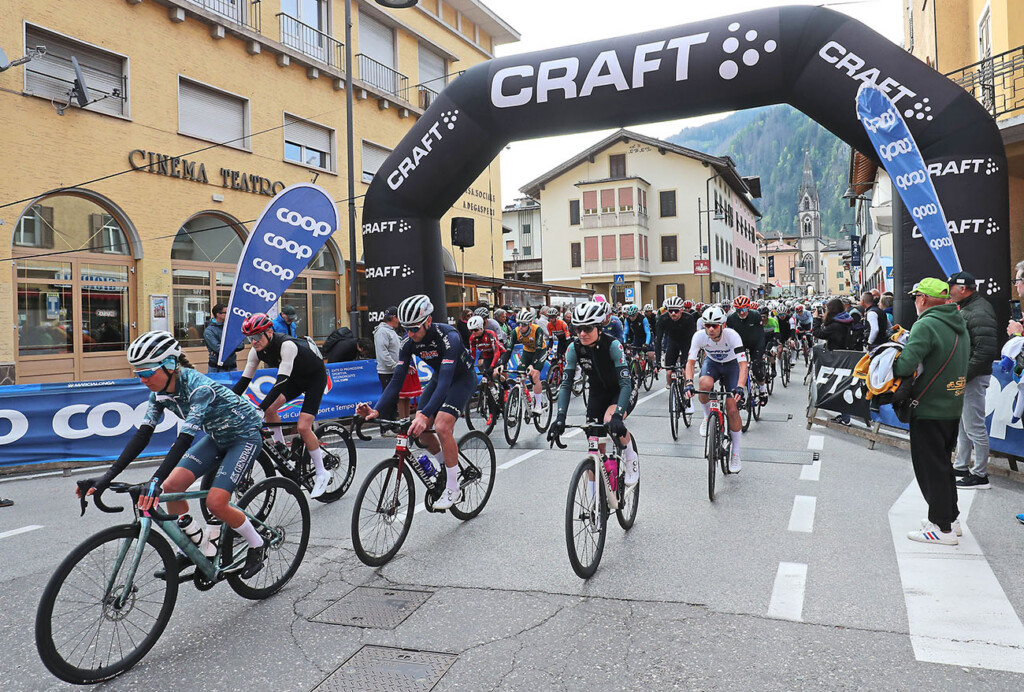 Marcialonga Cycling 2025 partenza predazzo